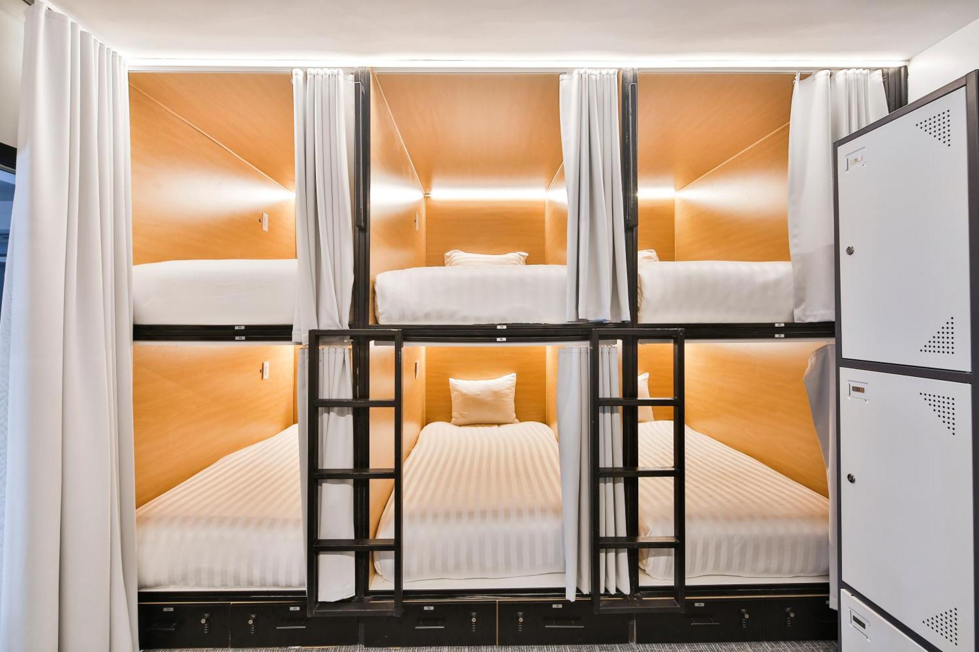 Parc Avenue Hostel Монреаль Экстерьер фото