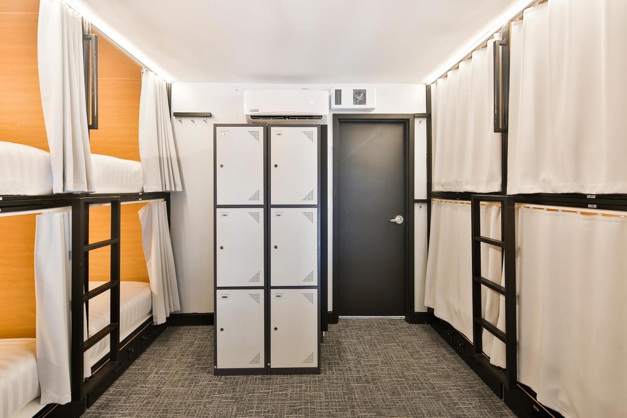 Parc Avenue Hostel Монреаль Экстерьер фото
